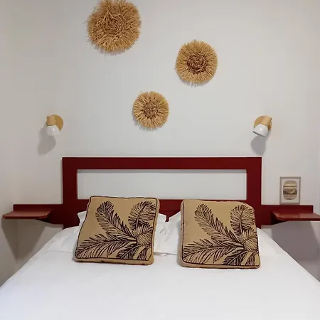 De La Hotel