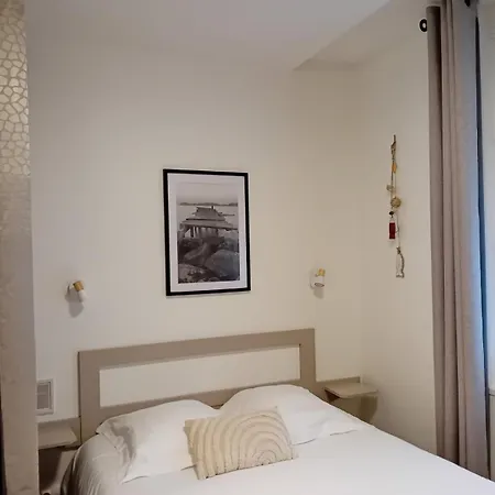 De La Ξενοδοχείο